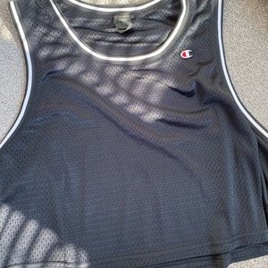 cropped Champion jersey